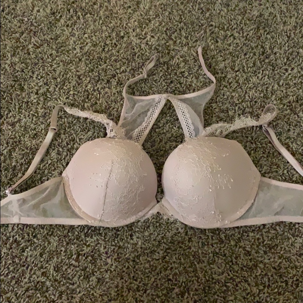 Victoria’s Secret push up bra